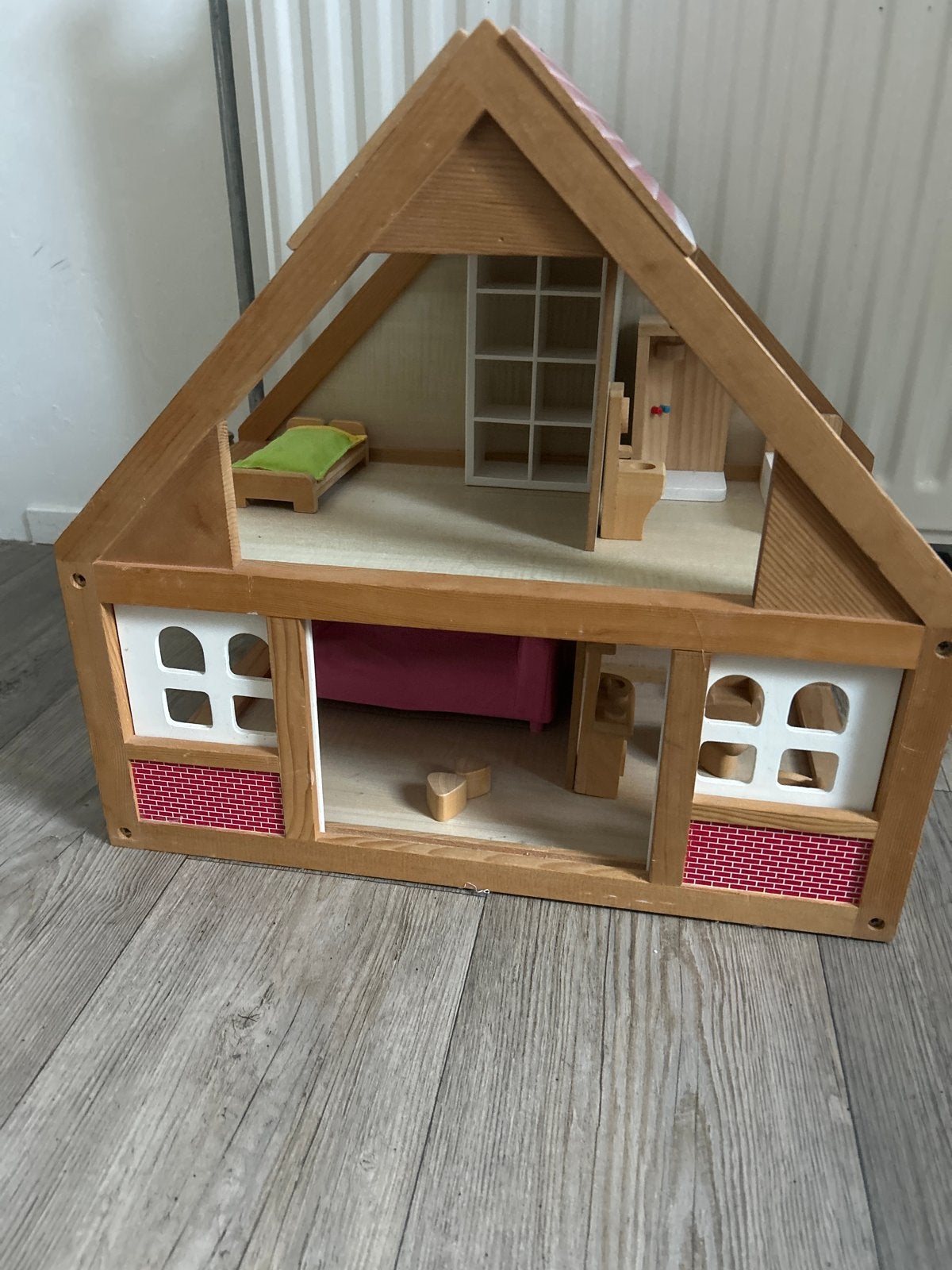 Houten poppenhuis met meubels, Ophalen, Gebruikt, Poppenhuis