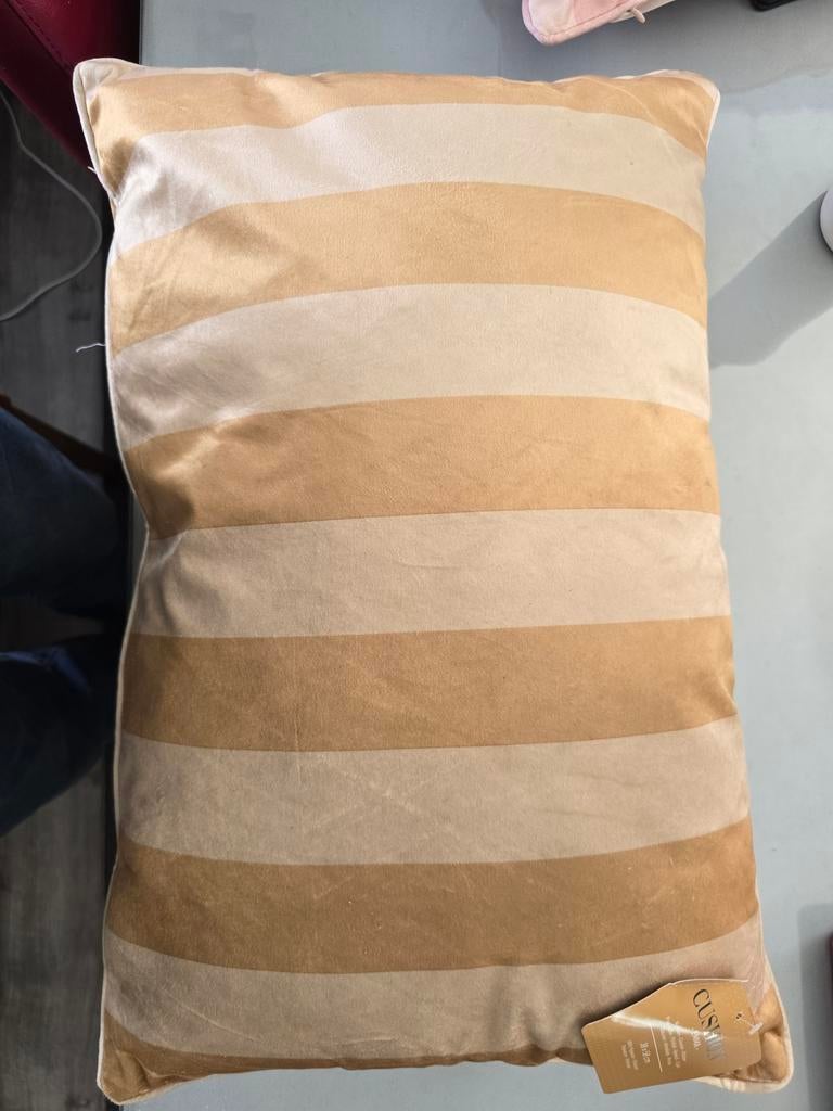 3 Luxe kussens Cushion EMMA 40 x 60cm NIEUW, Ophalen of Verzenden, Nieuw, Overige kleuren, Rechthoekig