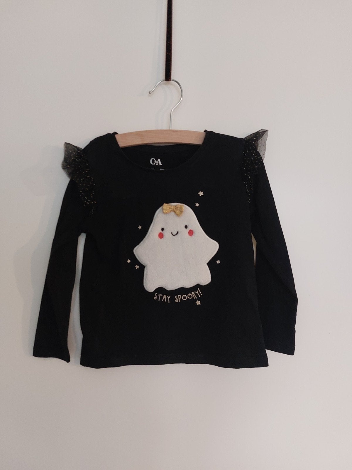 Leuke zwart longsleeve van C&A Stay Spooky maat 98 z.g.a.n., C&A, Meisje, Ophalen of Verzenden, Zo goed als nieuw