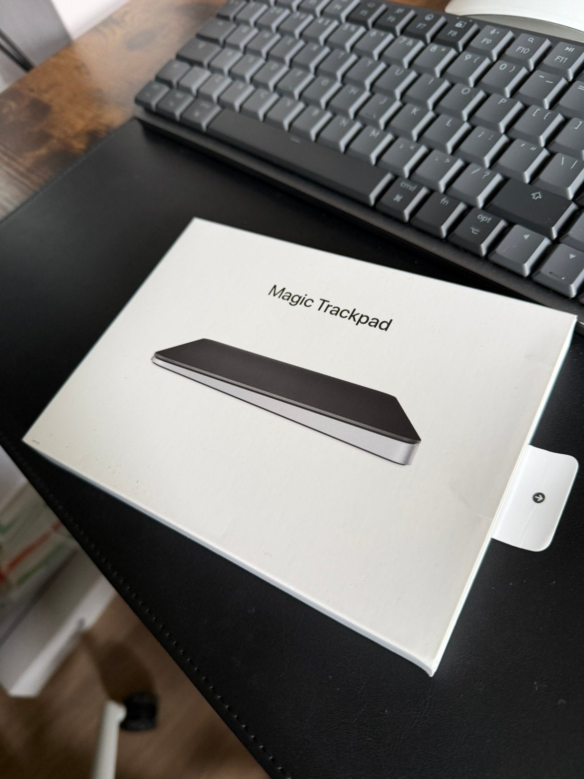 Apple Magic Trackpad 2 zwart | NIEUWSTAAT, Computers en Software, Ophalen of Verzenden, Zo goed als nieuw, Draadloos, Trackpad