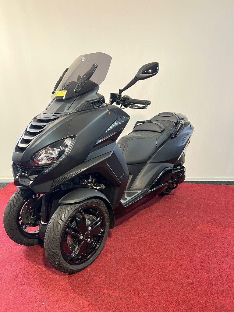 Peugeot Metropolis 400 Limited Black Edition NIEUW, Postbus 2097
3500 GB  Utrecht, NL, Scooter, Receptie-pne@peugeot.com, Peugeot Nederland N.V.