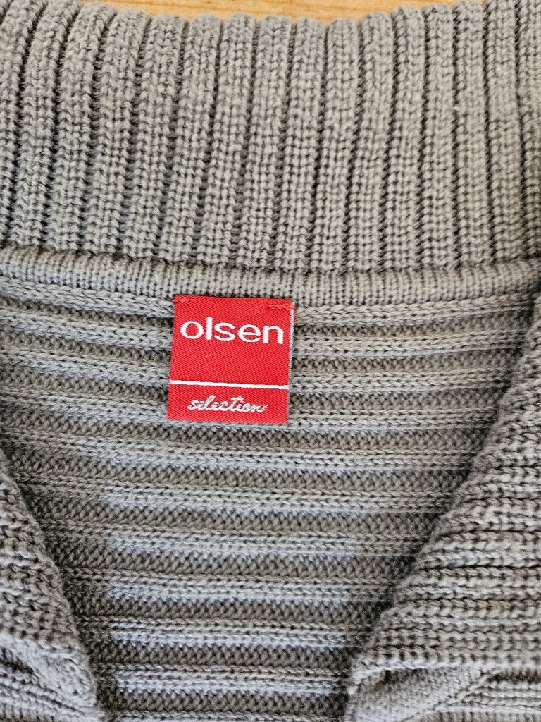 Olsen. Vest, zonder mouw. Gilet.  Maat 44, Olsen, Overige kleuren, Maat 42/44 (L), Ophalen of Verzenden
