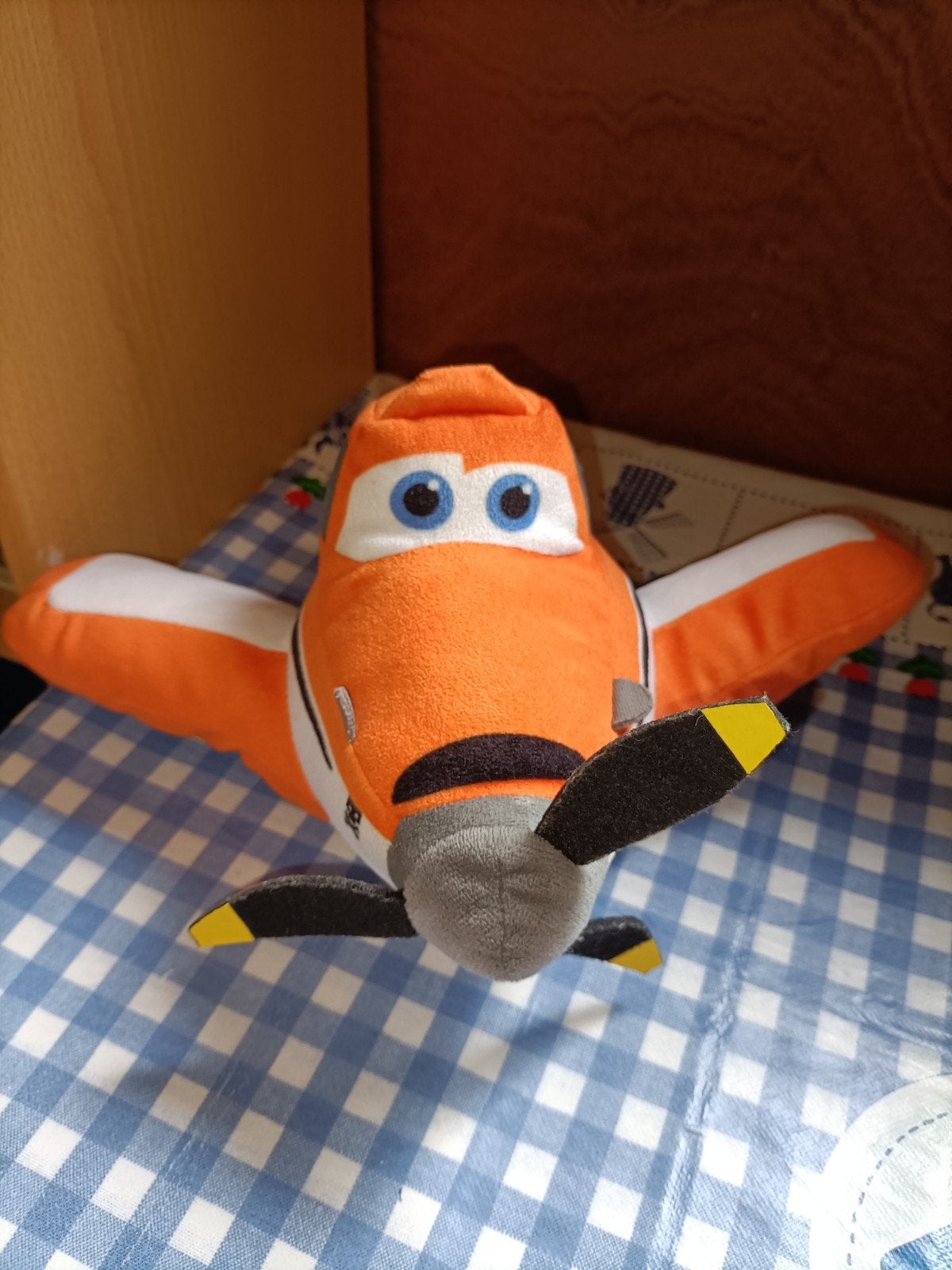 Disney Planes Dusty vliegtuig knuffel oranje 27 cm, Kinderen en Baby's, Ophalen of Verzenden, Zo goed als nieuw, Overige typen