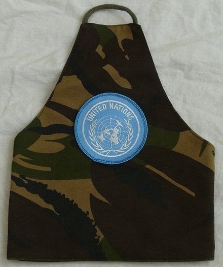 Schouderband / Armband / Armlet, UN - VN, KL, 1994.(Nr.3), Verzamelen, Ophalen of Verzenden, Landmacht, Nederland, Kleding of Schoenen