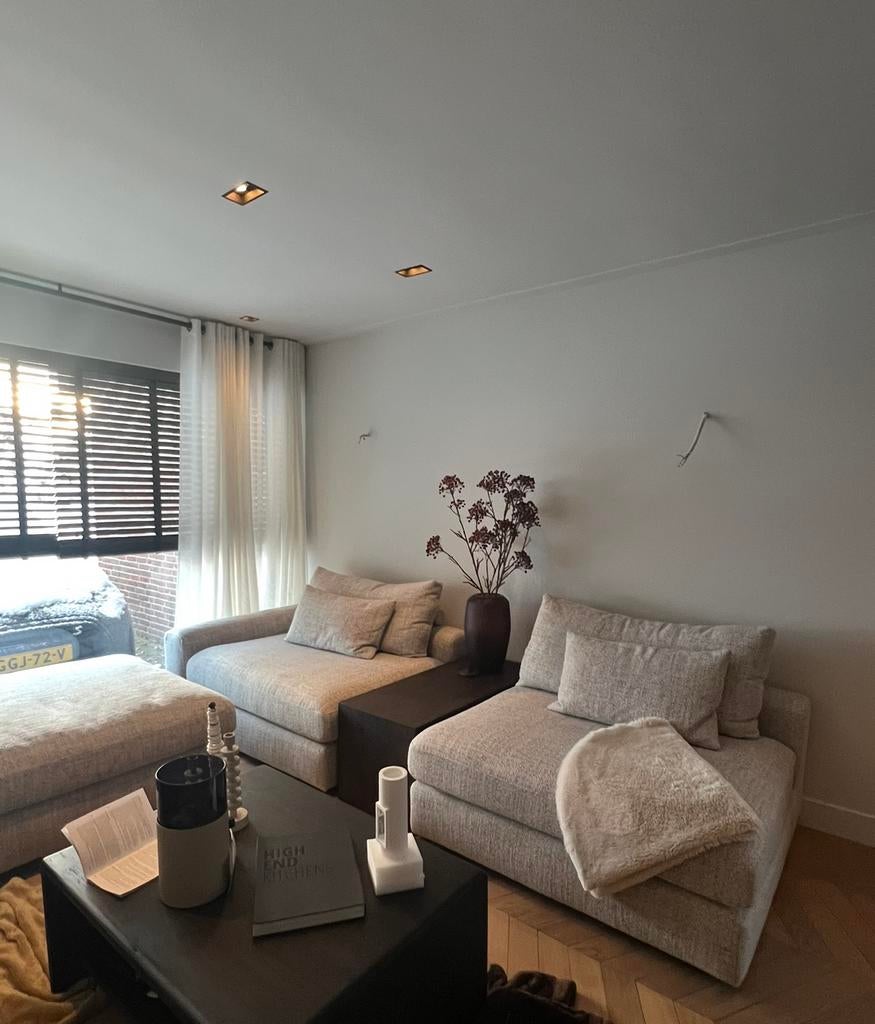 Prachtige luxe poef in luxe stof (nieuw), Ophalen, Overige maten, Nieuw, 75 tot 100 cm