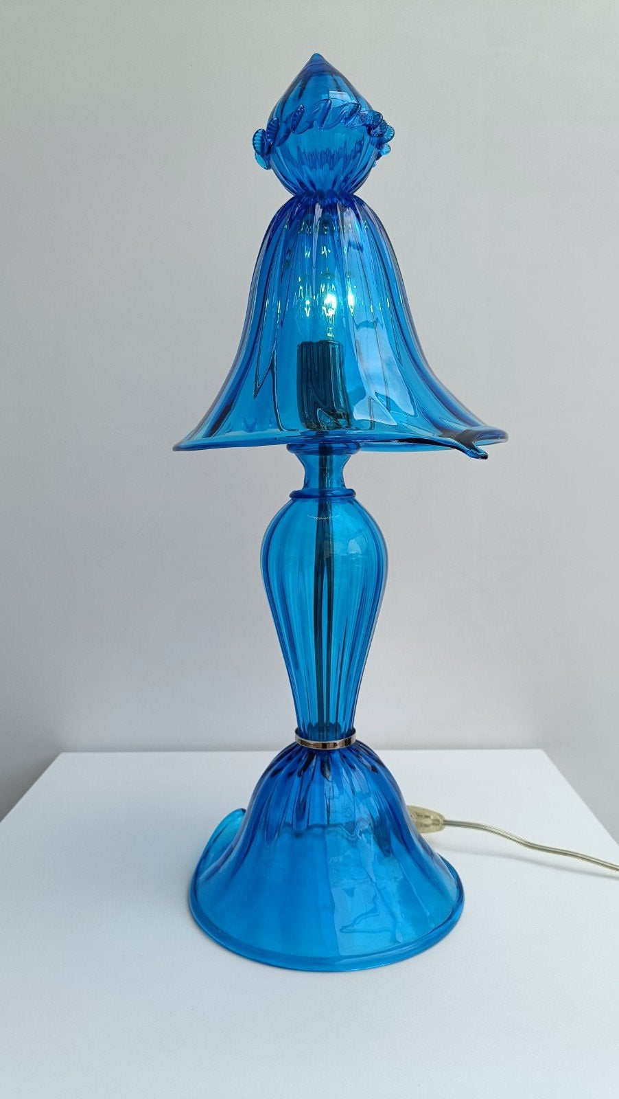 Blauwe Venetiaanse / Murano-stijl glazen tafellamp, Ophalen of Verzenden, Lamp, Blauw, Glas