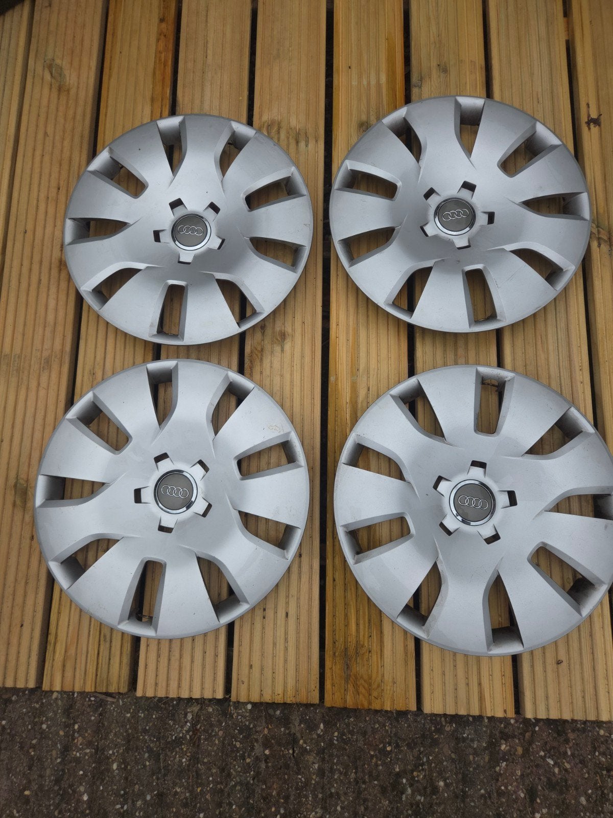 wieldoppen 16inch orgineel audi, Ophalen of Verzenden, Gebruikt