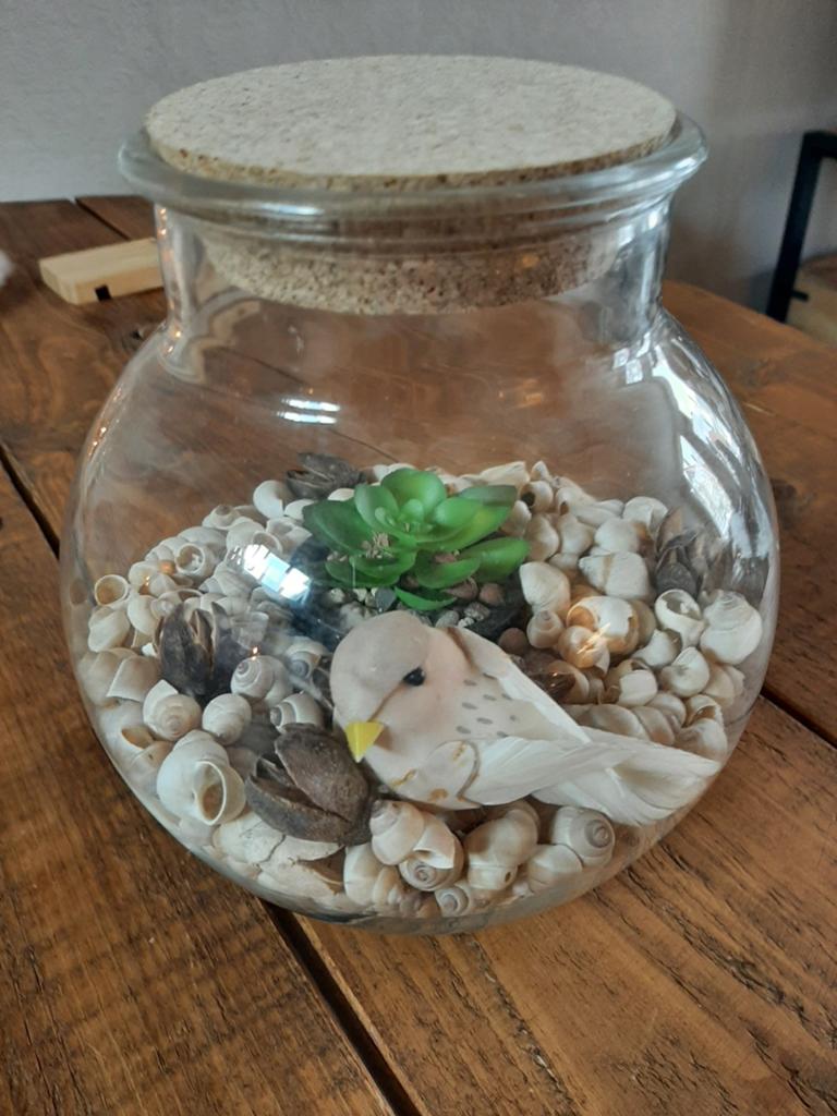 Mooie glazen stolp met decoratie, Meerkleurig, Ophalen of Verzenden, Glas, Landelijk
