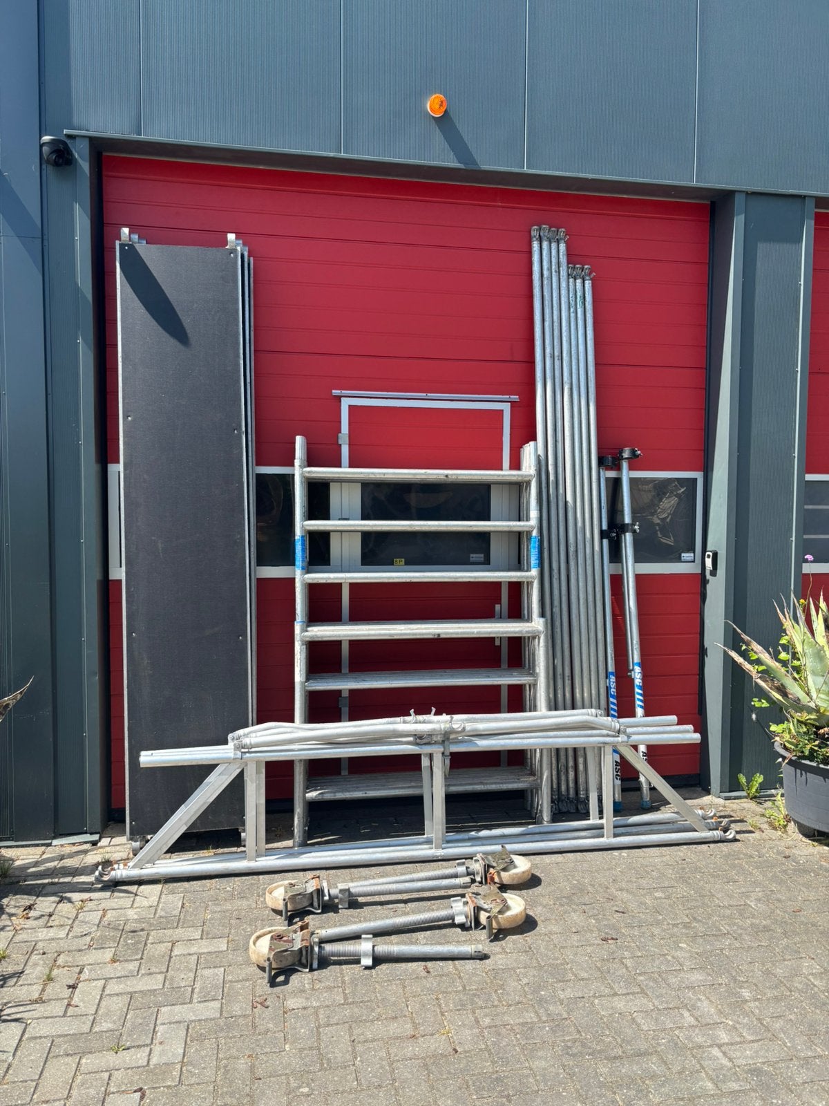 Asc rolsteiger 305 fiberdeck rolsteiger te koop, Ophalen, Poortingaverhuur@gmail.con, Gebruikt, 5 meter of hoger