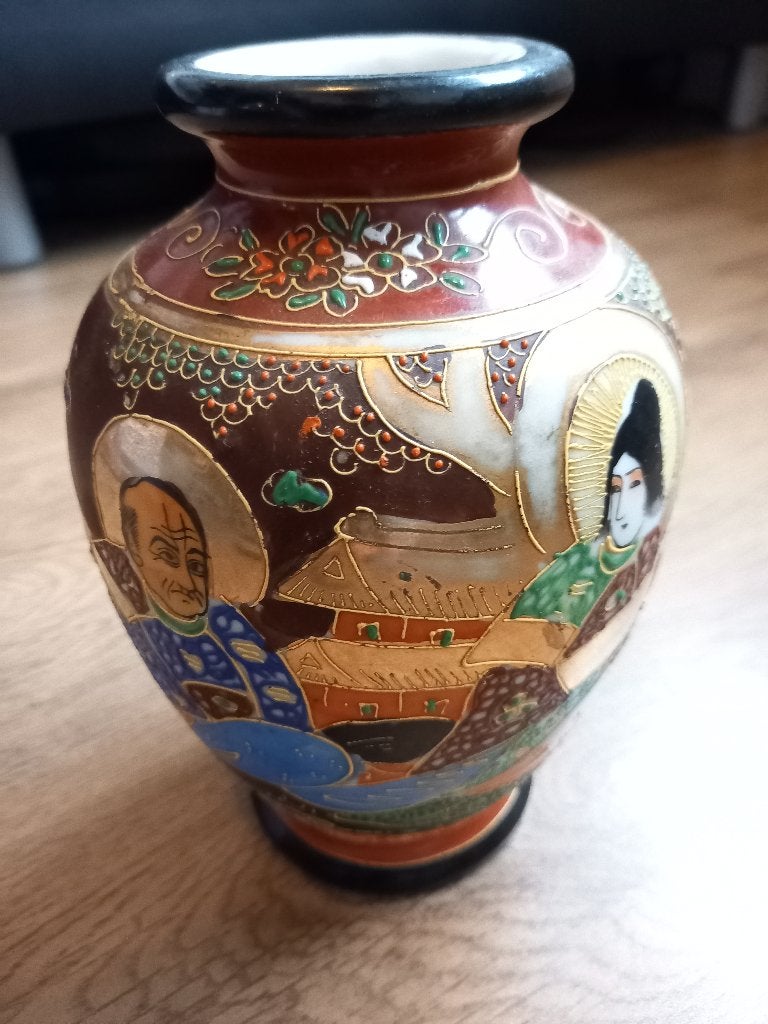 Antieke Satsuma Moriage-vaas porselein, Ophalen of Verzenden