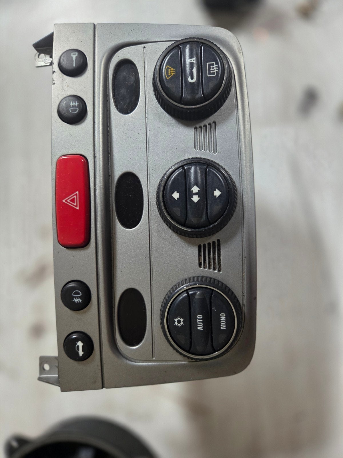 Airco vent. Regel unit en cockpit en  schakelaars alfa gt, Ophalen of Verzenden, Nieuw