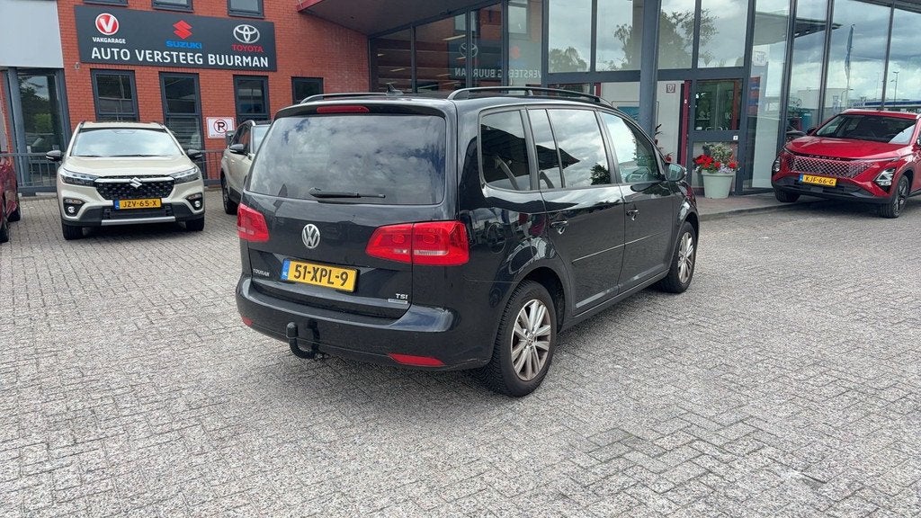 Volkswagen Touran 1.2 TSI 105pk 7-Persoons Clima Navi Trekha, Auto's, Volkswagen, Voorwielaandrijving, Euro 5, Stof, Gebruikt