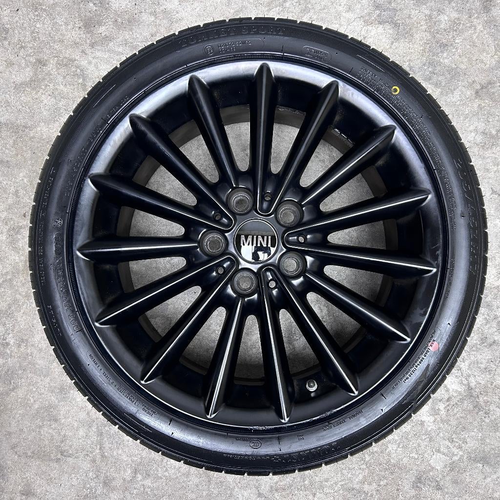 17 inch originele JCW velgen + zomerbanden Mini styling 505, Auto-onderdelen, Gebruikt, Banden en Velgen, Mini, 17 inch