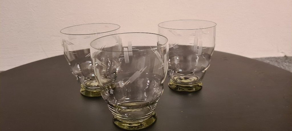 Set van 3 kleine drinkglazen, Ophalen