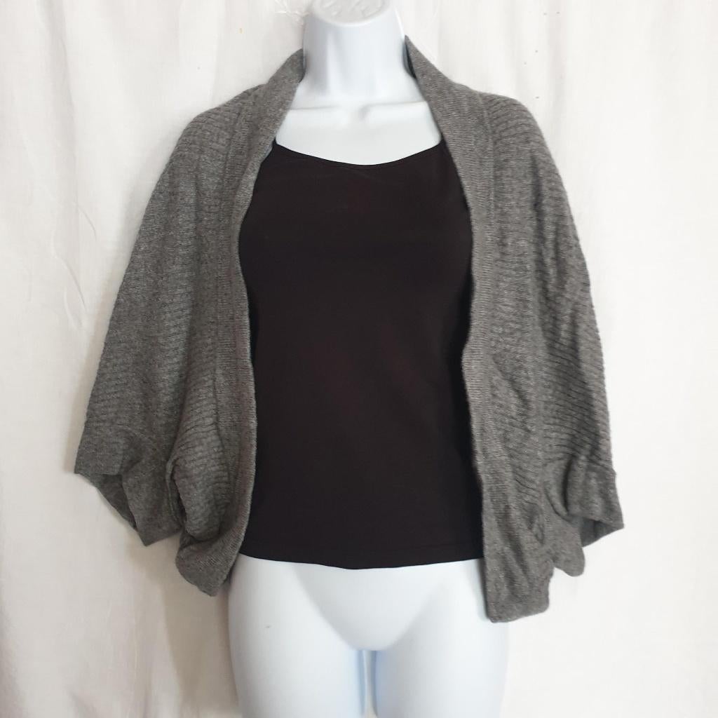 Grijs vest 44% wol 10% cashmere mt M merk Banana Ripublic, Maat 38/40 (M), ., Ophalen of Verzenden, Zo goed als nieuw