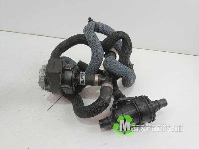 Extra waterpomp van een Renault Talisman, Gebruikt, -, Renault, -
