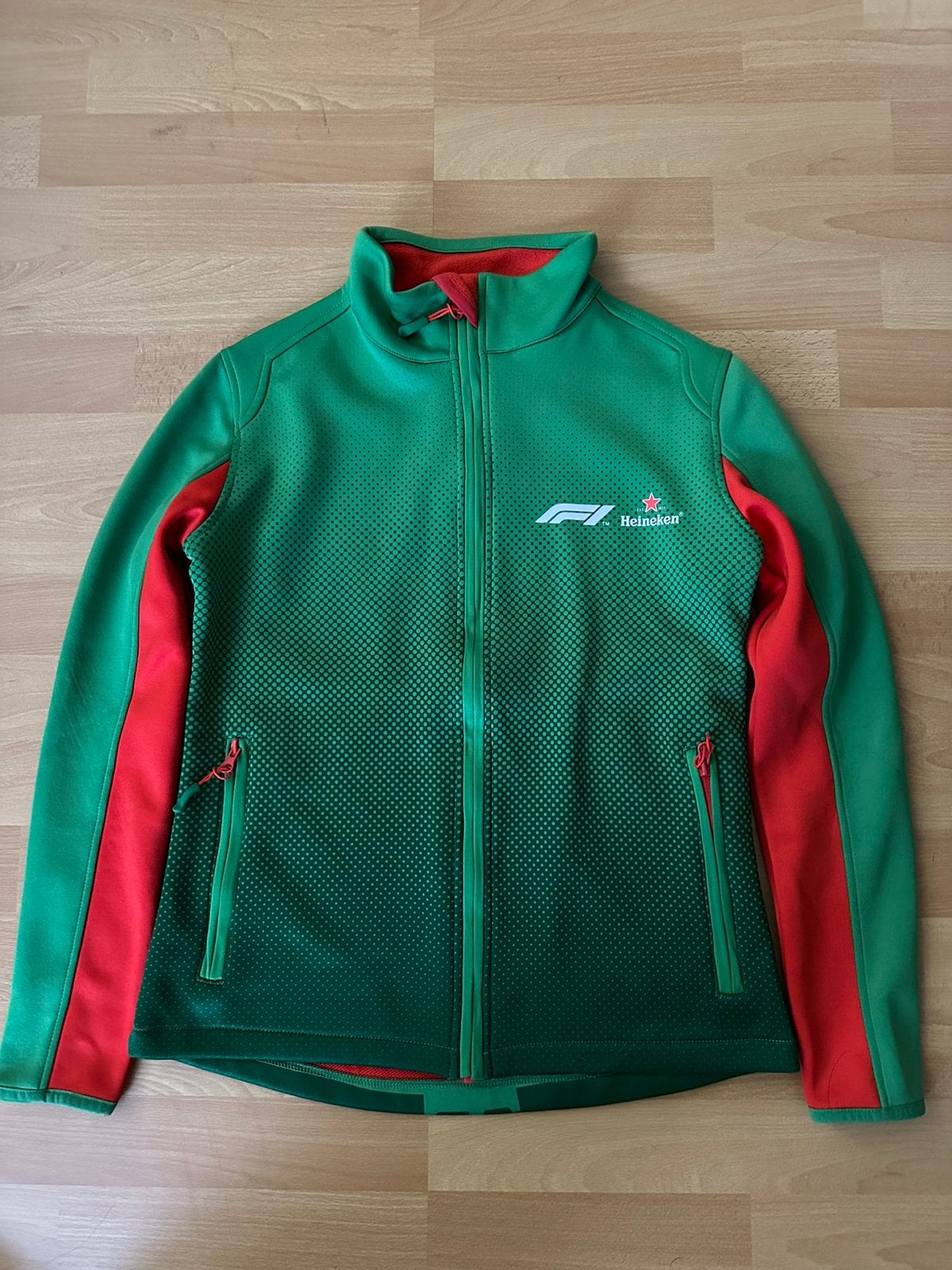 F1 x Heineken Event Crew Softshell / Vest - Maat M - nieuw, Ophalen of Verzenden, Nieuw, Maat 38/40 (M), Groen
