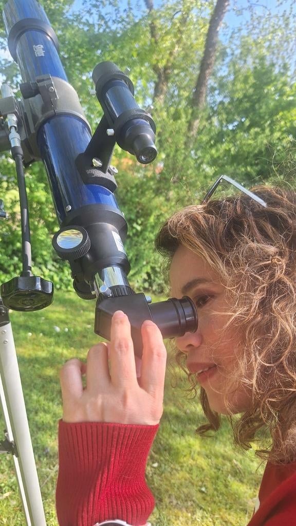 Skylux refractor. EQ,montering. 3 Oculairen., Ophalen
