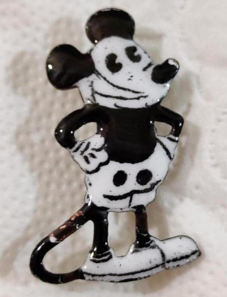 Zeldzame Mickey Mouse pin jaren 30., Verzamelen, Speldjes, Pins en Buttons, Verzenden