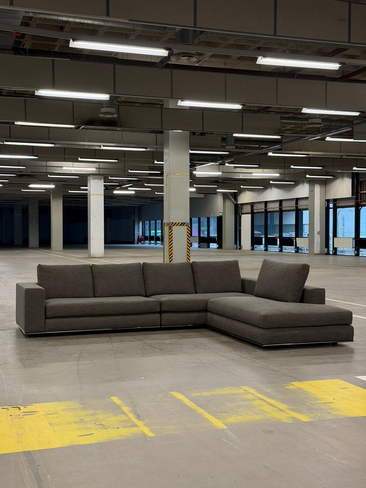 Minotti Hamilton Hoekbank | Bruin | NIEUWSTAAT + GARANTIE, Overige materialen, Hoekbank, 300 cm of meer, Ophalen of Verzenden