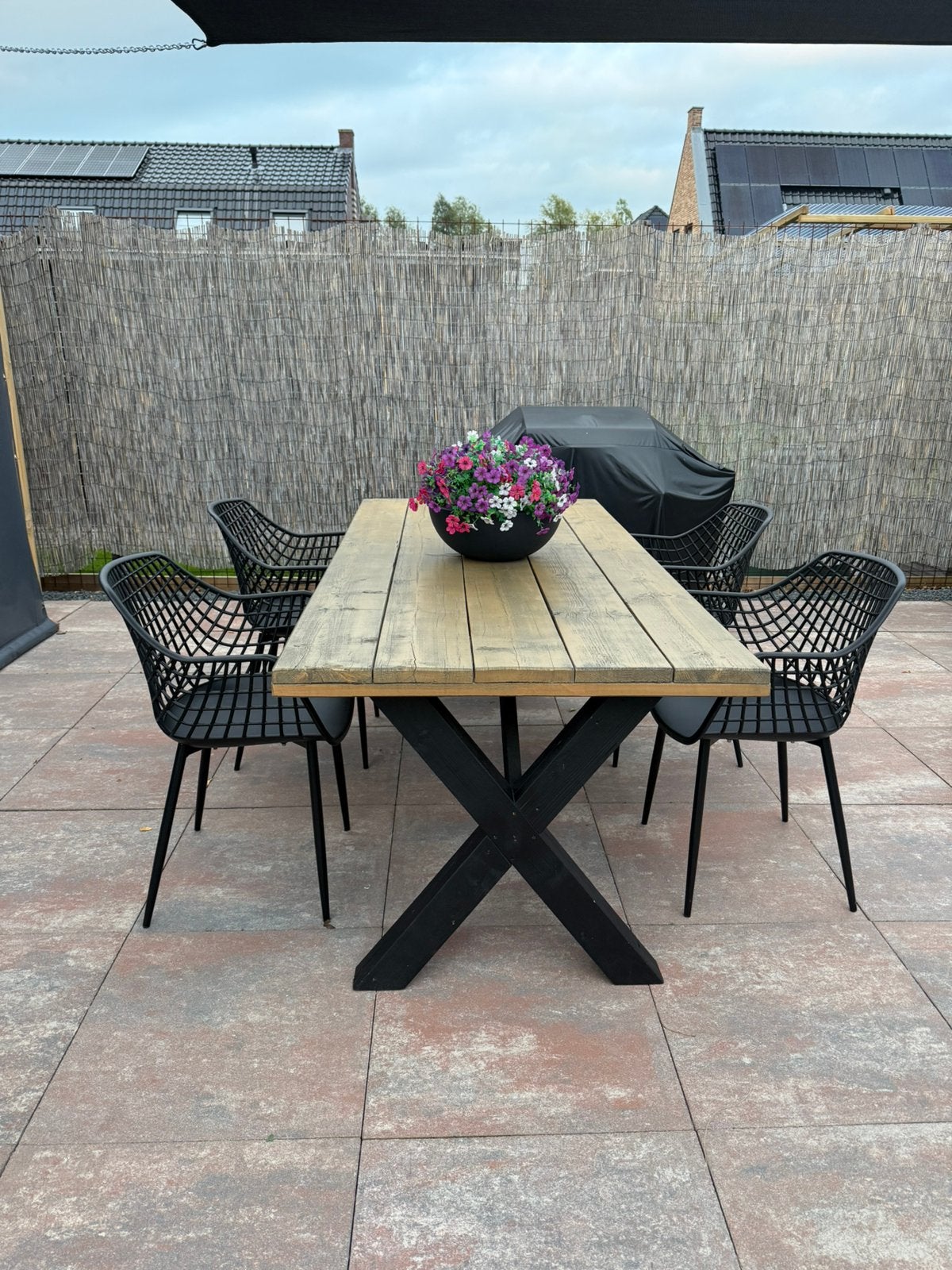 Houten tuintafel + 4 stoelen, Tuin en Terras, Ophalen, Zo goed als nieuw, Hout