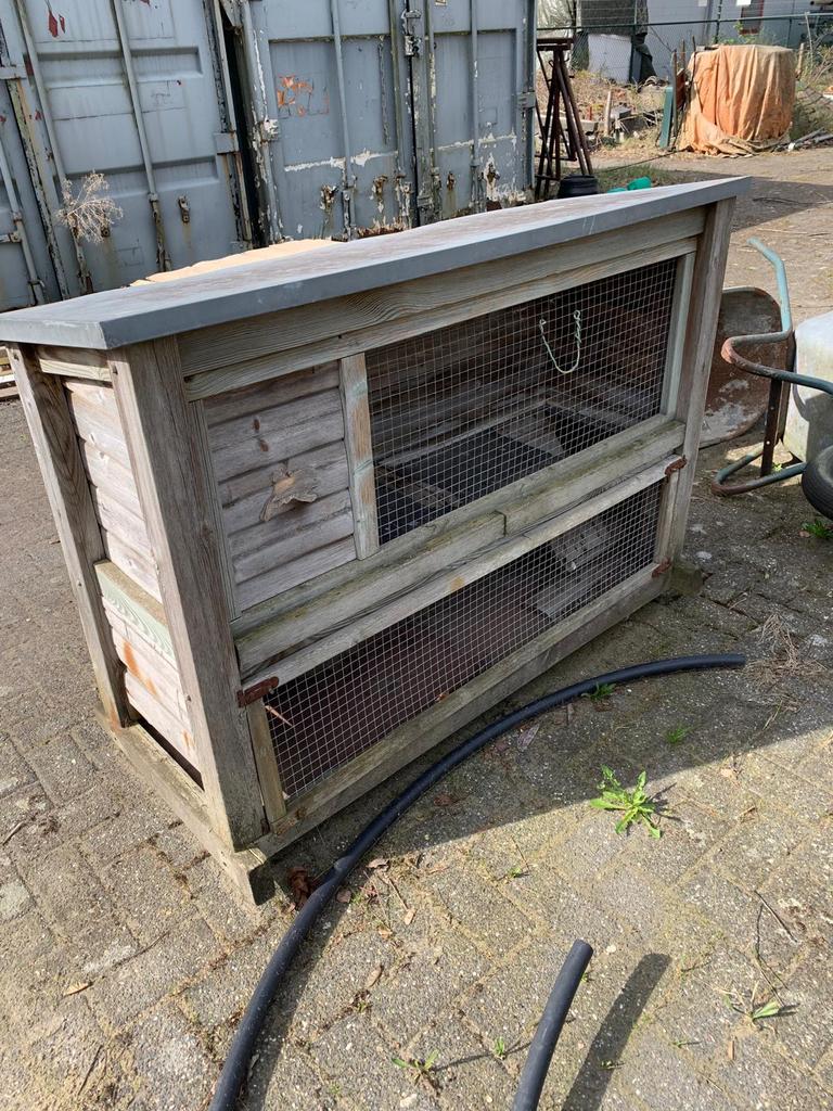 Konijnenhok, 110 cm of meer, Ophalen of Verzenden, Zo goed als nieuw, 90 cm of meer