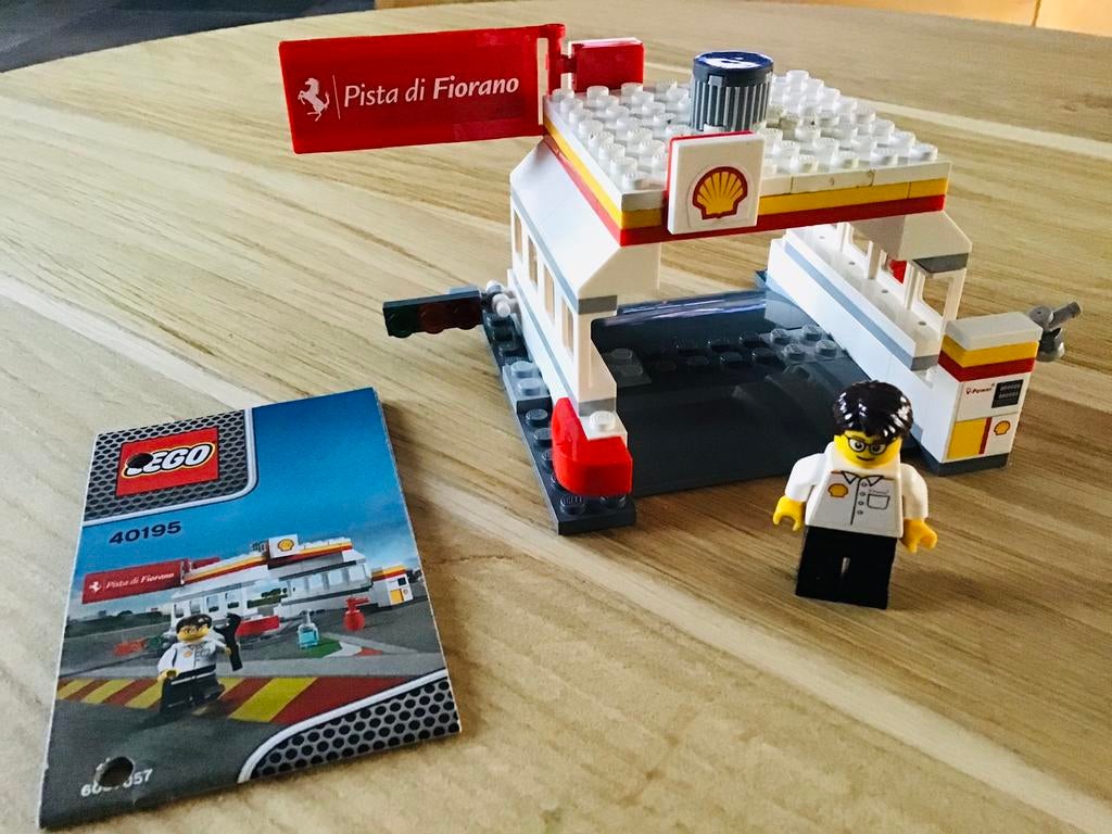 LEGO racers 40195, Shell station pista di fiorano, ZGAN, Kinderen en Baby's, Speelgoed | Duplo en Lego, Lego, Ophalen of Verzenden
