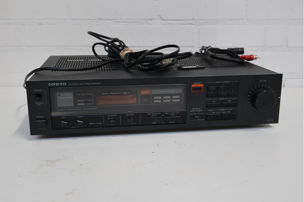 FM Stereo Tuner Amplifier van Onkyo, Audio, Tv en Foto, Tuners, Ophalen of Verzenden, Niet ingevuld, Niet ingevuld, Niet ingevuld