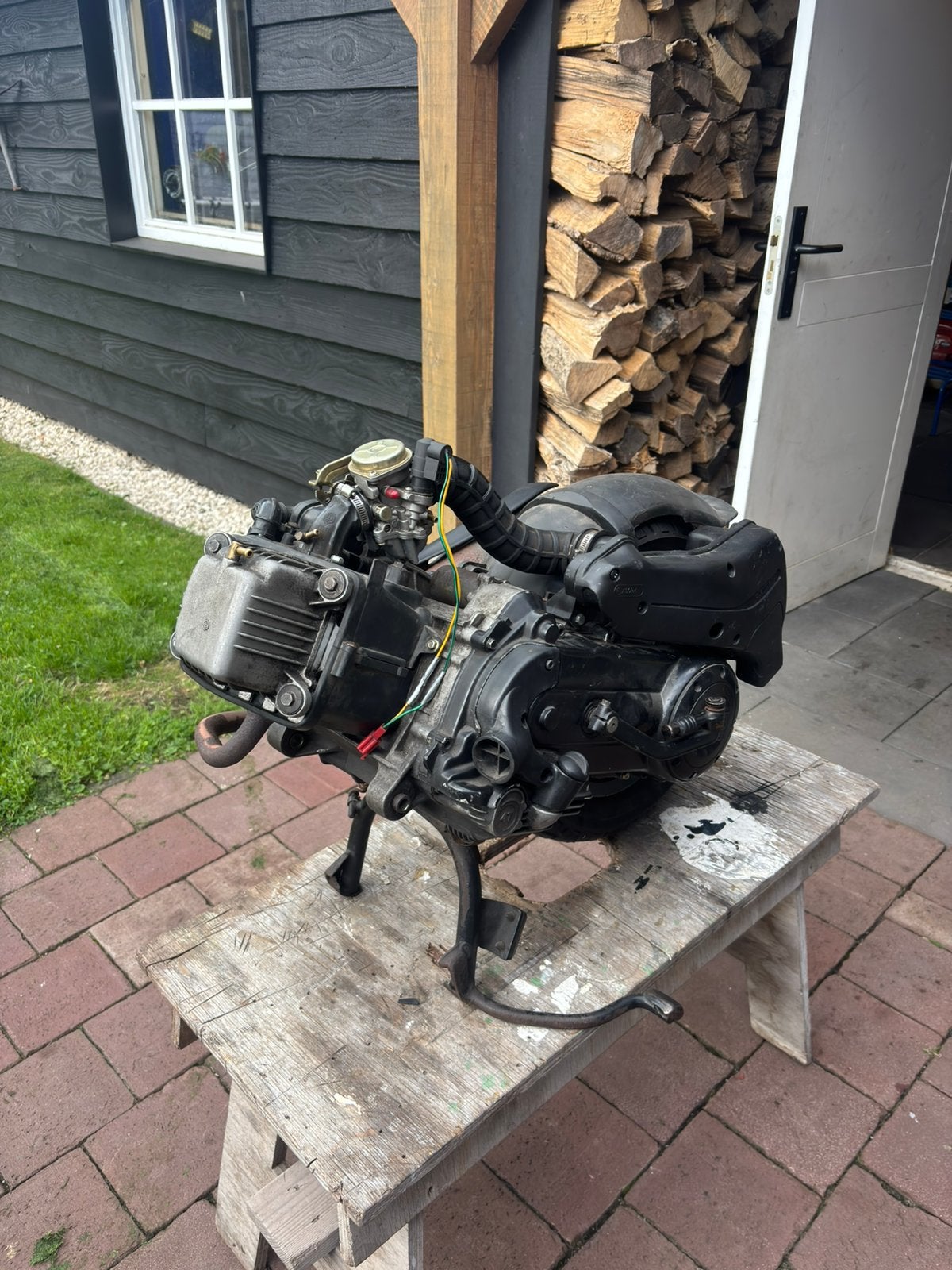 Piaggio 4 takt 50cc motorblok PLUG AND PLAY, Ophalen, Zo goed als nieuw, Blok