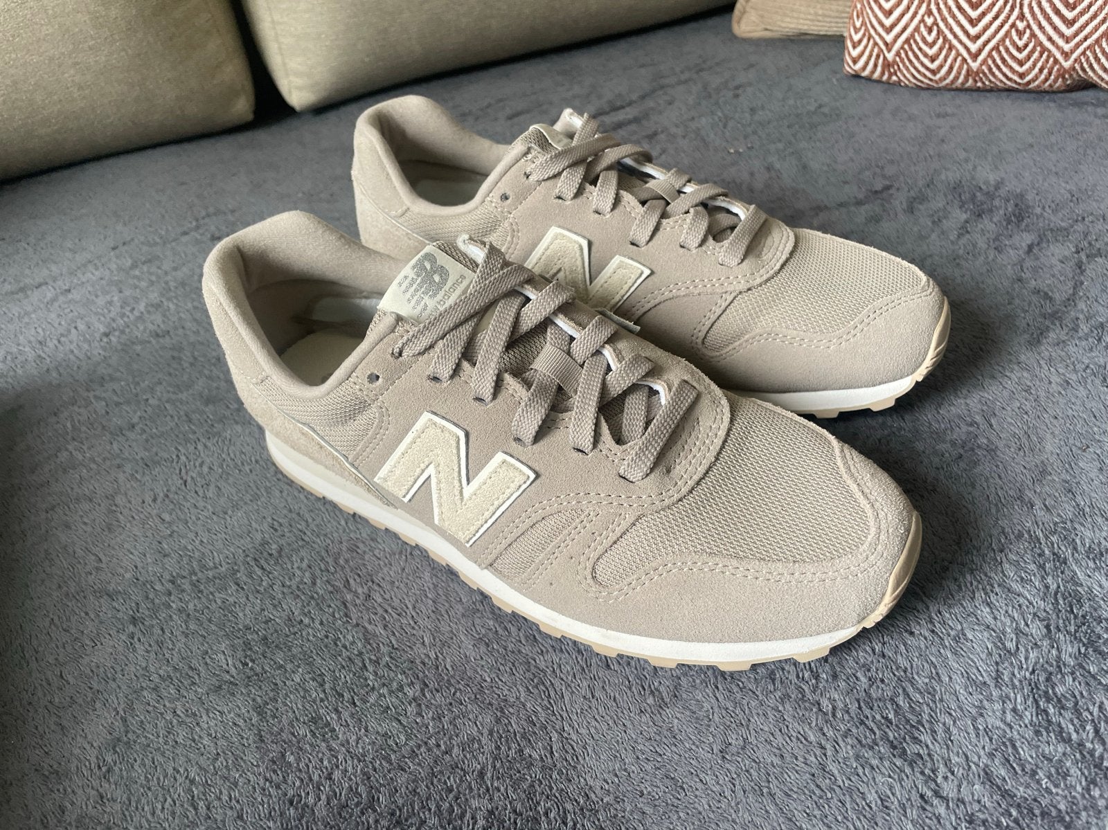 New Balance 373 sneakers - Maat 39, Kleding | Dames, Schoenen, Verzenden, Beige, Sneakers of Gympen, Zo goed als nieuw