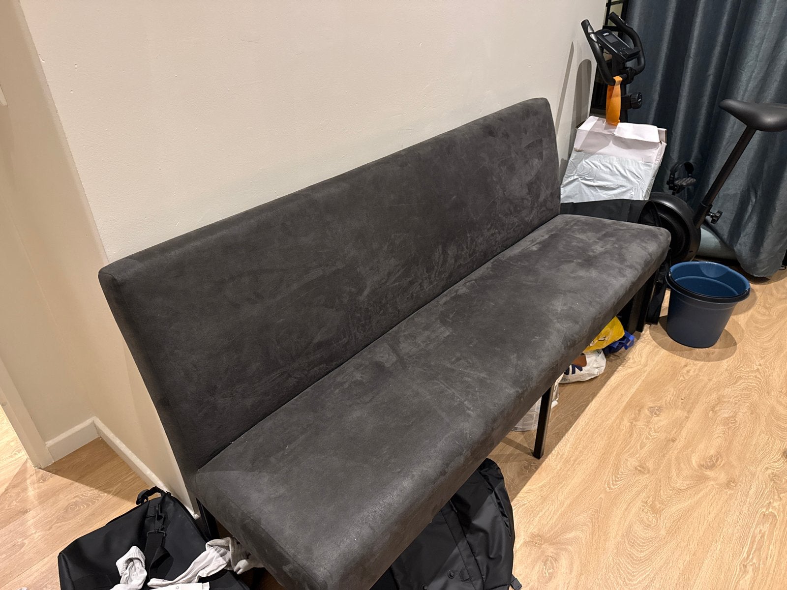 Comfortabele donkergrijze bank voor 3 personen, Huis en Inrichting, Ophalen, Gebruikt, Minder dan 75 cm, 150 tot 200 cm