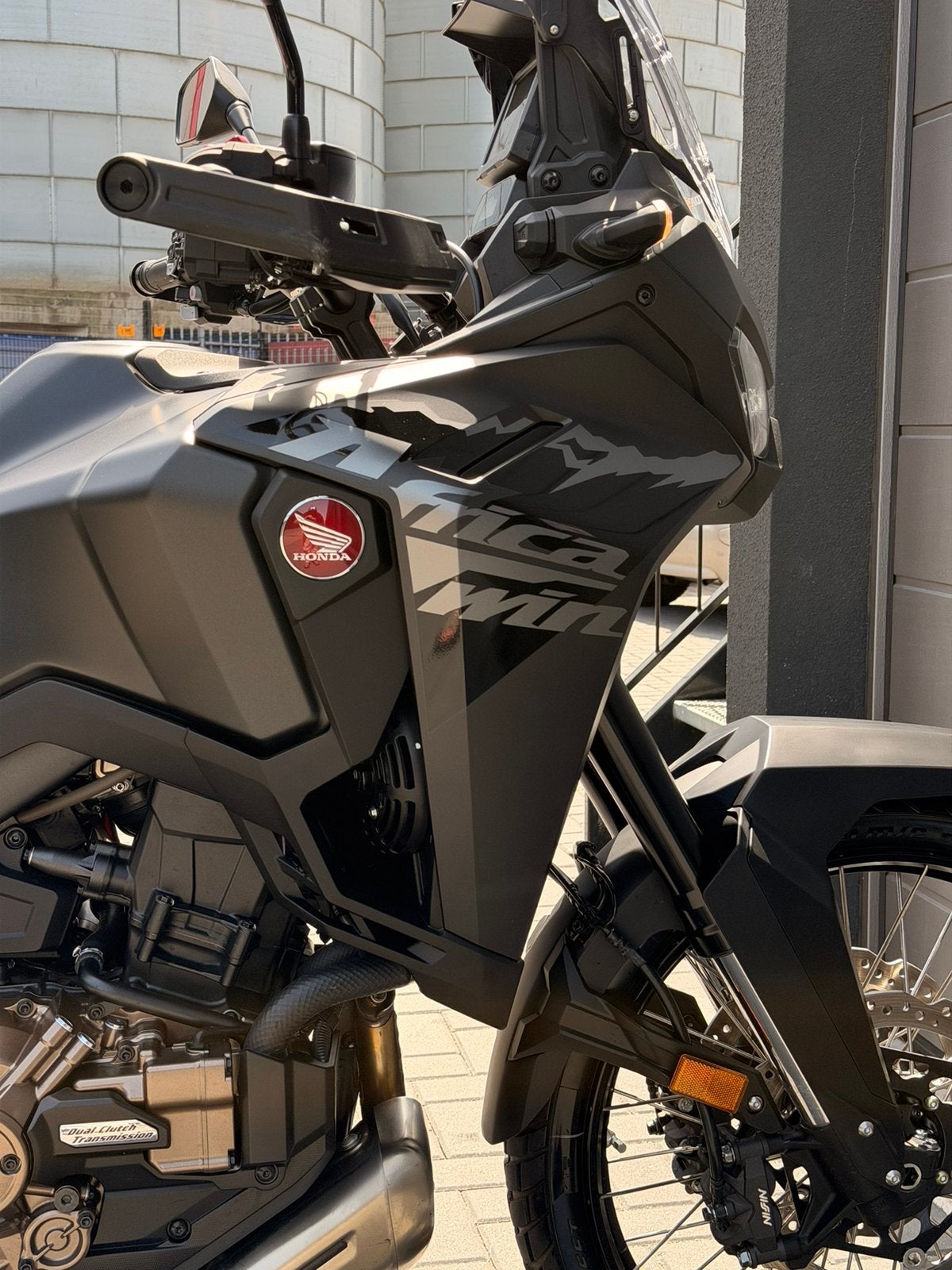 *VERKOCHT* Honda Africa Twin DCT Carplay, 2 cilinders, Nieuw, Bedrijf, Handvatverwarming