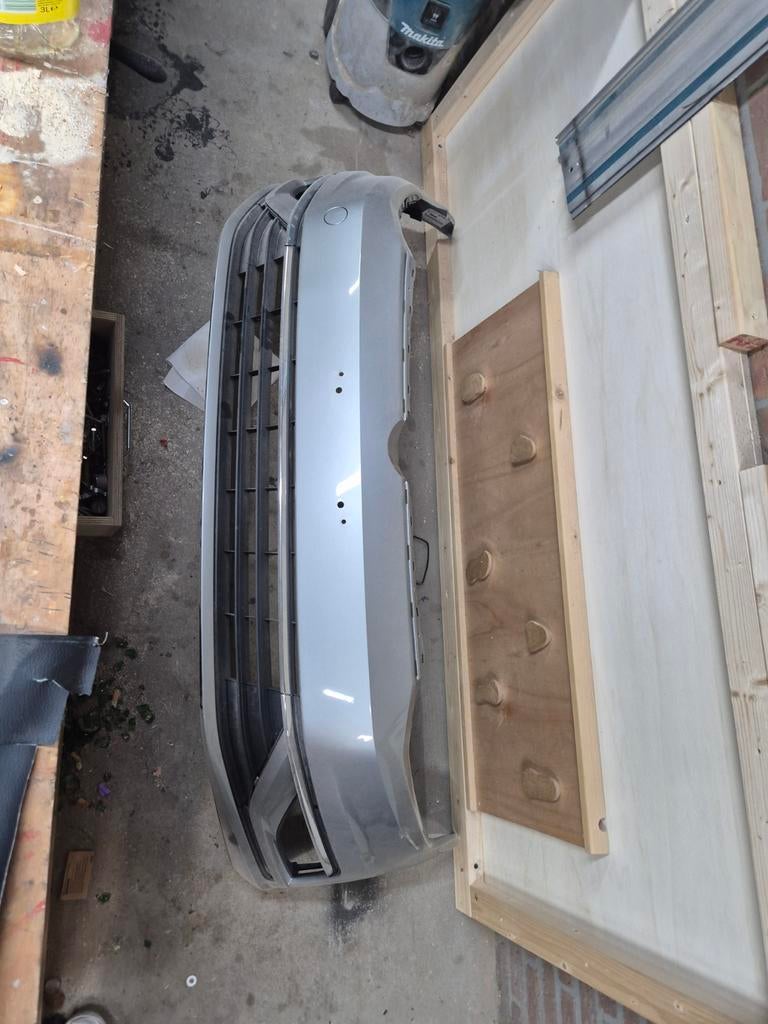 Volkswagen Golf 7 Bumper Voorzijde Pure White, Auto-onderdelen, Gebruikt, Ophalen of Verzenden, Bumper, Volkswagen