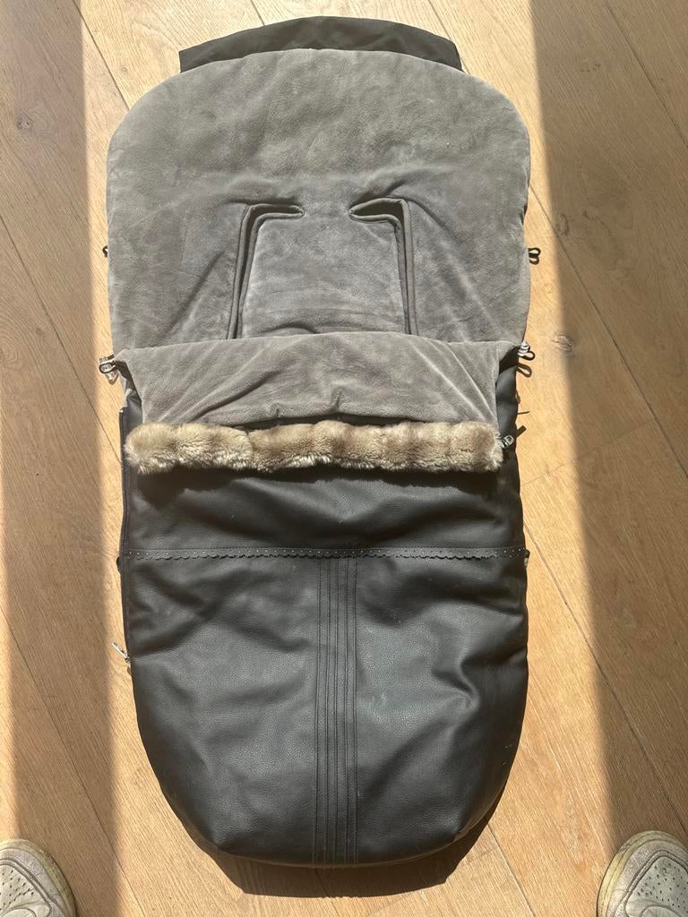 Luxe Voetenzak Kinderwagen - Zwart met Grijs Pluche, Ophalen, Zo goed als nieuw