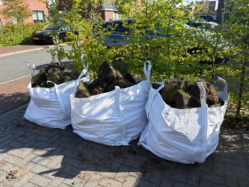 Gratis Schone grond, Tuin en Terras, Ophalen, Tuinaarde