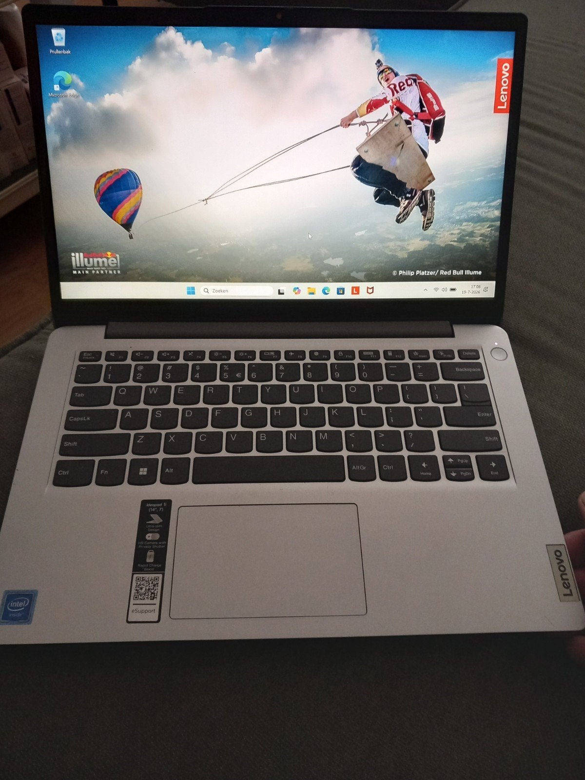 Te koop: Lenovo laptop (Ideapad) weinig gebruikt., Computers en Software, Windows Laptops, 2 tot 3 Ghz, Qwerty, 14 inch, Zo goed als nieuw
