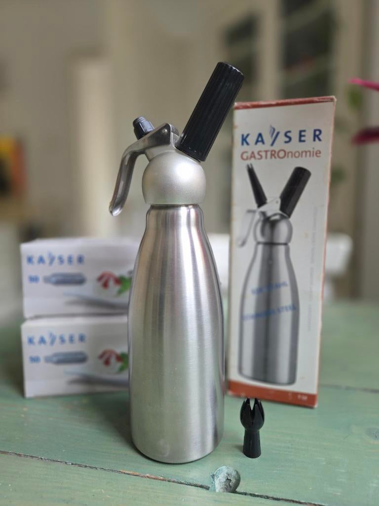 Professionele Kayser Slagroomspuit RVS (1L) + 100 patronen, Ophalen of Verzenden, Zo goed als nieuw