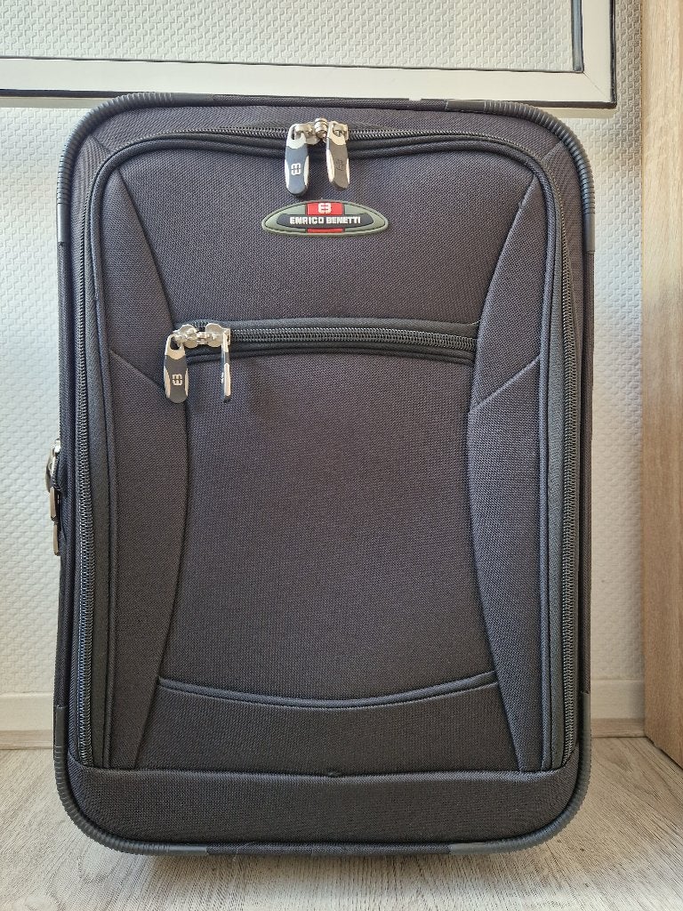Enrico Benetti reiskoffer trolley cabin size, Ophalen, Zwart, Zo goed als nieuw, Wieltjes