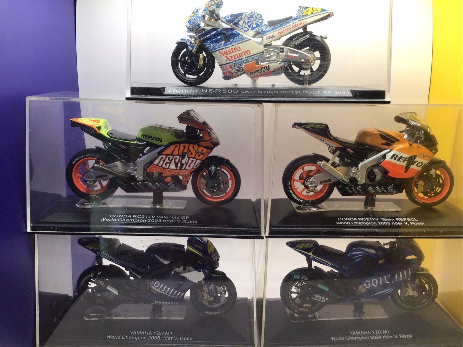 Valentino Rossi 10x Italeri/IXO 1:24 Aprillia Honda Yamaha, Hobby en Vrije tijd, 1:50 of kleiner, Italeri, Overige typen, Ophalen of Verzenden