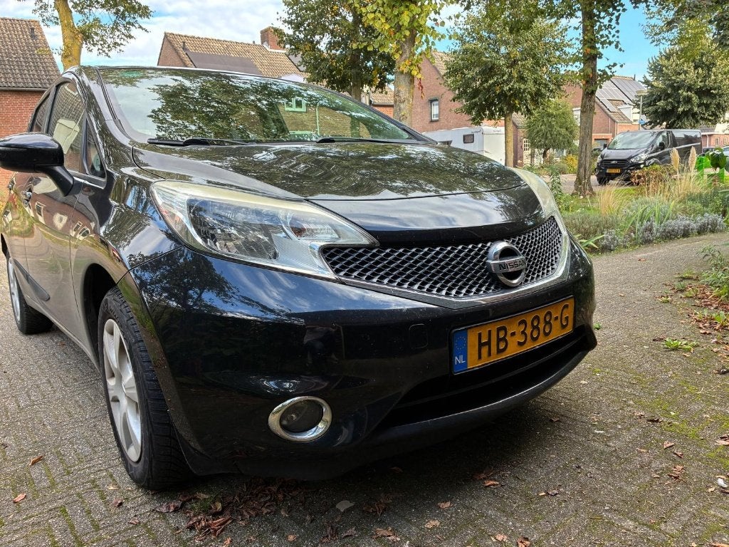 Nissan Note 1.2 Dig-s 72KW/98PK 2015 Zwart, Auto's, Voorwielaandrijving, 1025 kg, Stof, Zwart