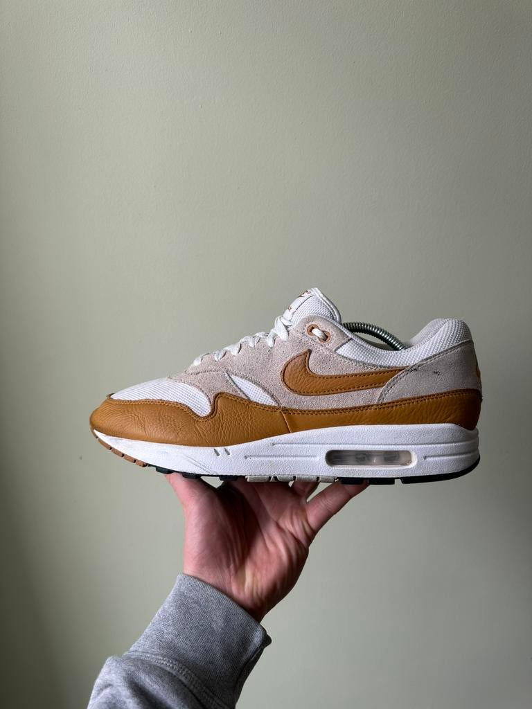 Nike Air Max 1 Bronze / 45,5, Overige kleuren, Ophalen of Verzenden, Sneakers of Gympen, Zo goed als nieuw