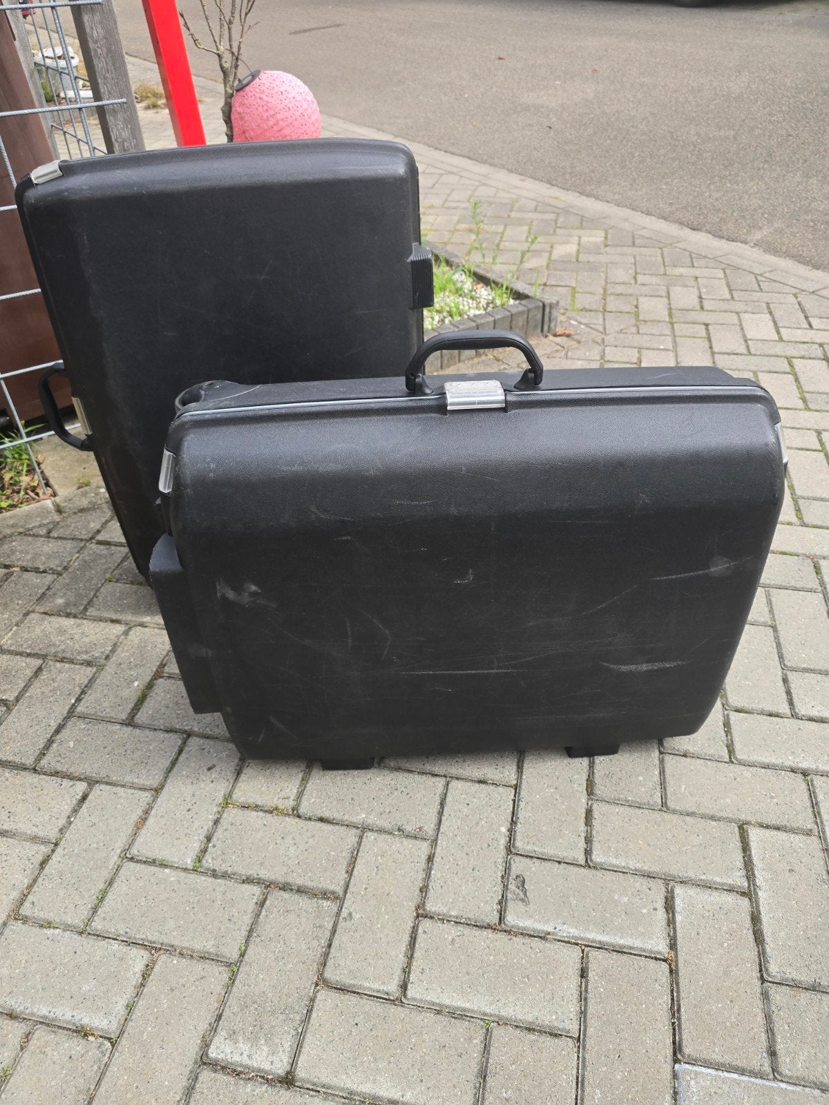 2 Samsonite koffers - stevig en functioneel, Uitschuifbare handgreep, 30 cm of meer, Gebruikt, Zwart