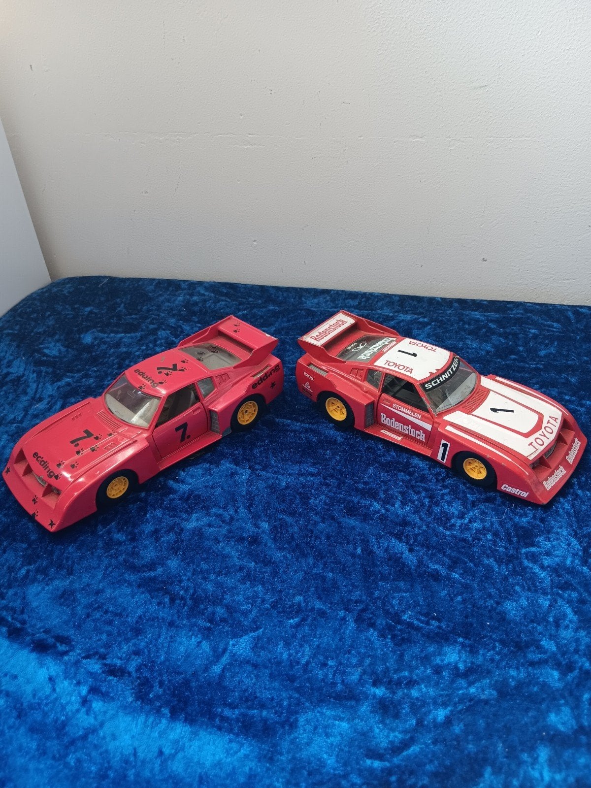 Bburago 1/24 Toyota Celica Rodenstock & Edding (2 stuks), Ophalen of Verzenden, Gebruikt, Auto, Overige merken