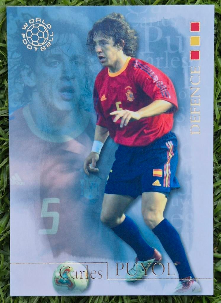 Futera, Carles Puyol - Spanje, 2004, Verzamelen, Sportartikelen en Voetbal, Zo goed als nieuw, Poster, Plaatje of Sticker, Buitenlandse clubs