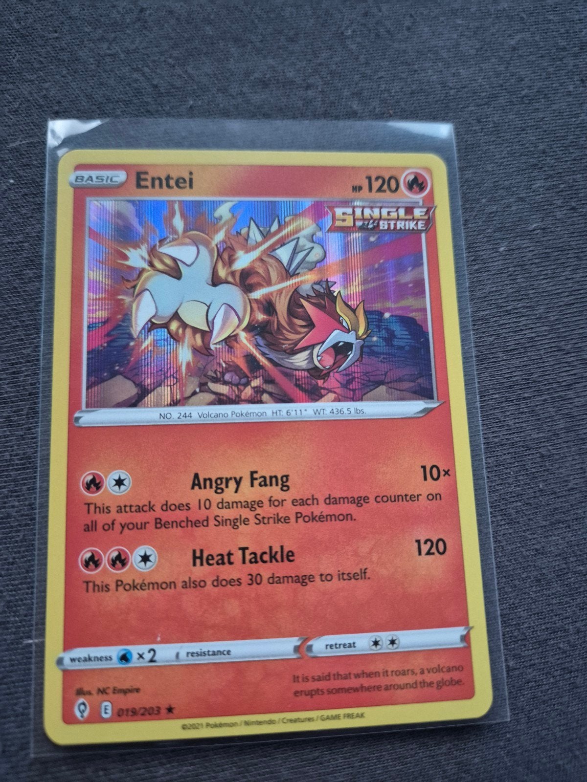 Entei, Ophalen of Verzenden, Zo goed als nieuw
