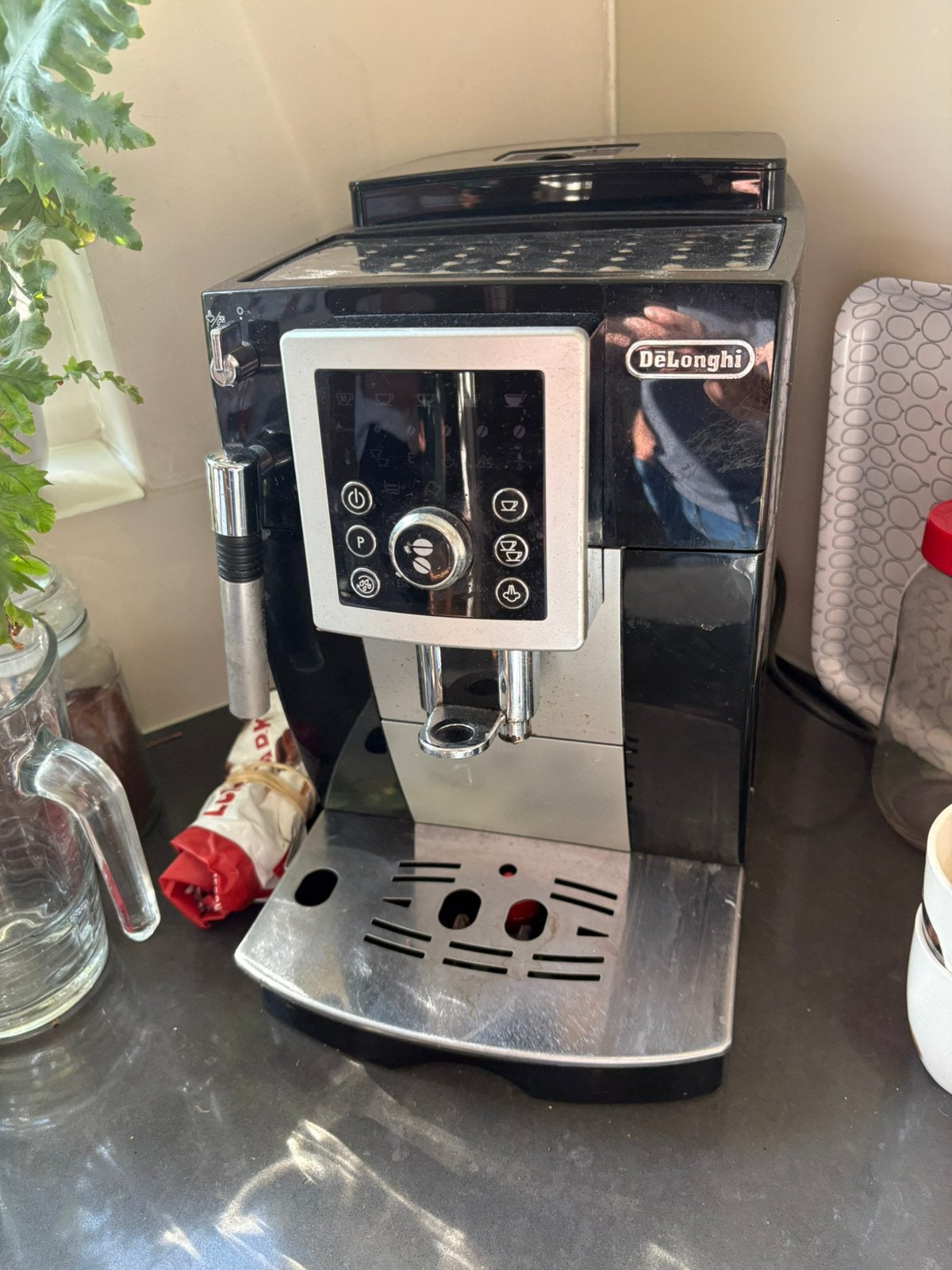 DeLonghi bonenmaal koffiemachine