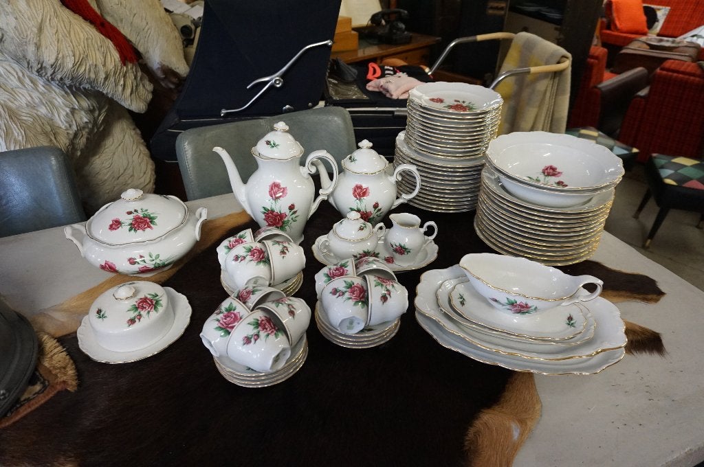 Brocante Vintage Arzberg servies 12 personen, Ophalen, Arzberg, Landelijk/Boerenbont, Zo goed als nieuw