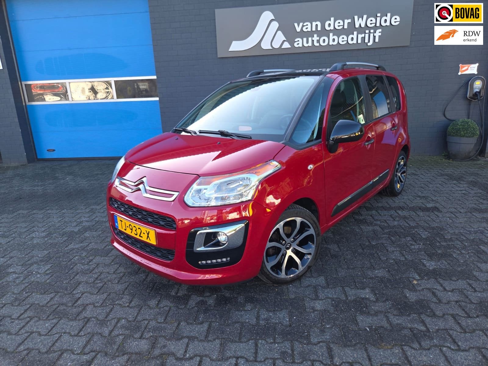 Citroen C3 Picasso 1.2 PureTech Exclusive, Trekhaak,, Auto's, Voorwielaandrijving, Dealer onderhouden, Gebruikt, 1199 cc