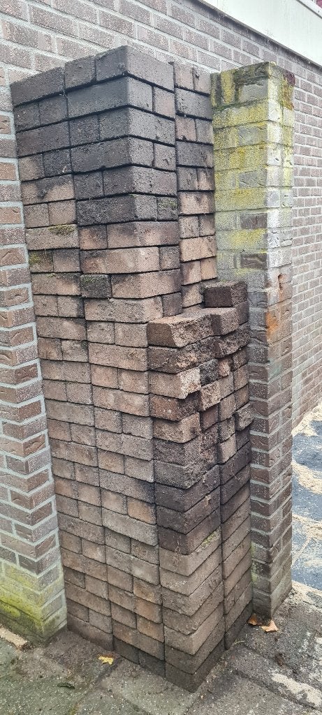 Gratis stenen voor terrasje, tuinpad, schuurtje, Tuin en Terras, Tegels en Klinkers, Ophalen, Gebruikt, Overige typen, 5 tot 10 m²