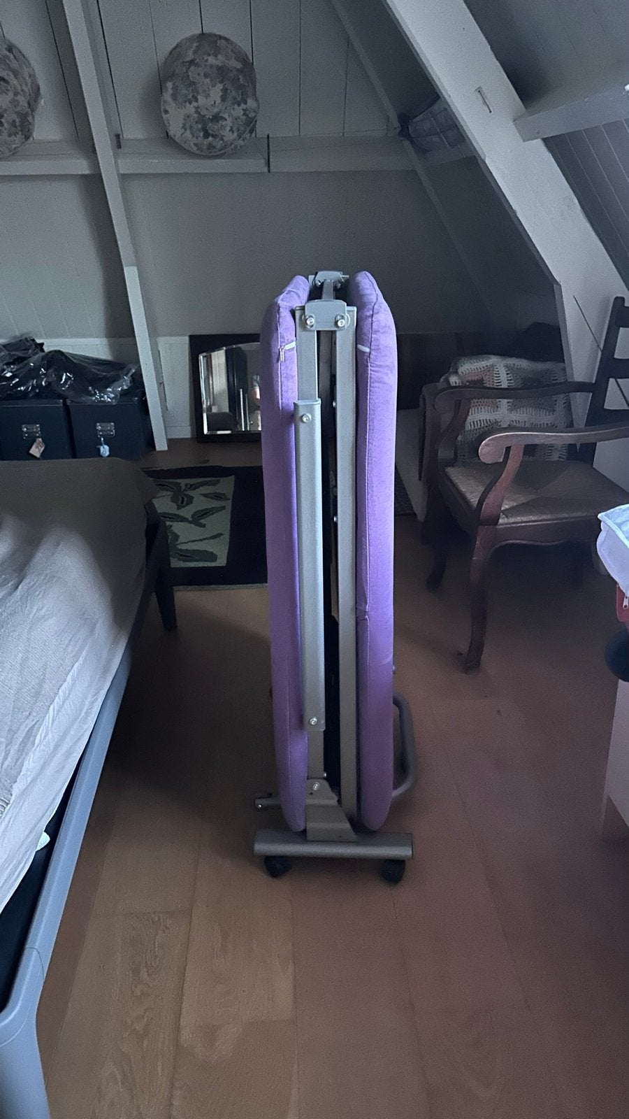 Opklapbaar logeerbed met paars matras, Ophalen, 190 cm of minder, Metaal, Verstelbaar